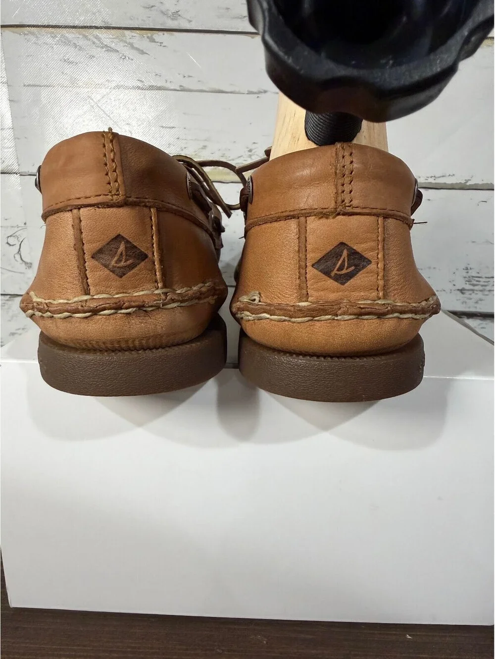 Sperry Top-Sider Authentic Original 2-Eye Boat Shoe - Mens Size 9.5